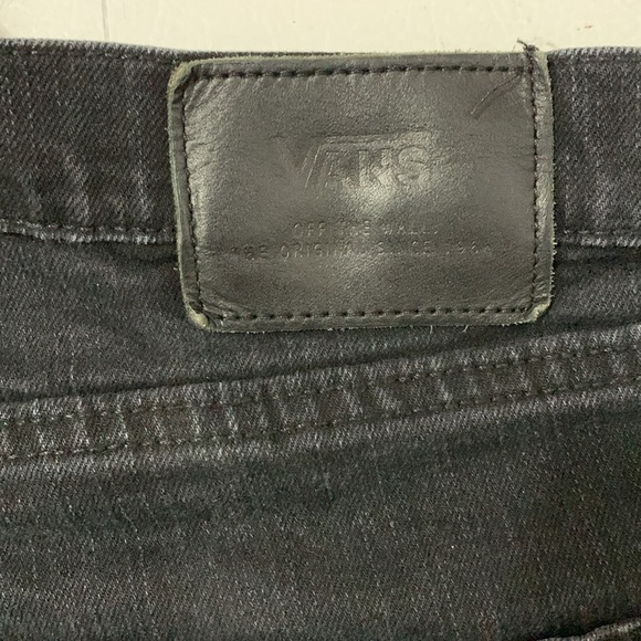 ❤️Vans men’s Black off the wall Slim Jeans Classic Style size 36*30 - Picture 4 of 4